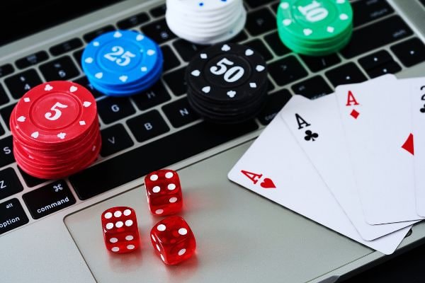 z6666 Hamari Slots Rooms mein Ayen